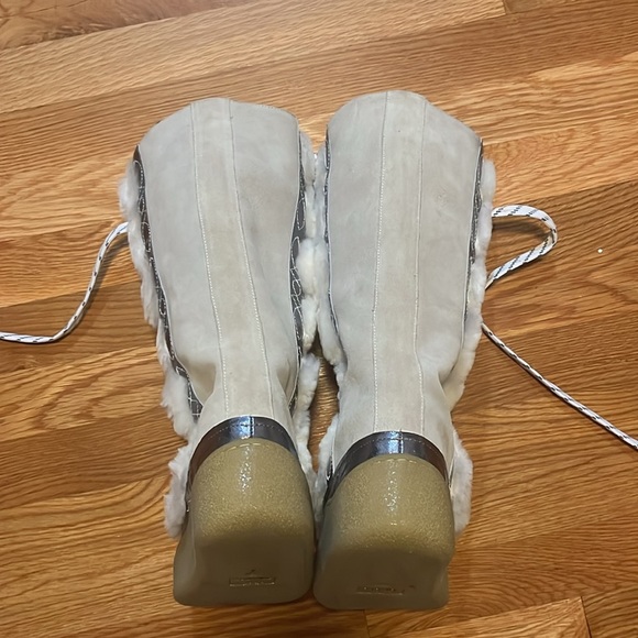 Free People Wilder Mukluk Shearling Boot Size 8 NIB - Picture 12 of 16